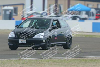 media/Dec-19-2025-Lucky Dog Racing (Fri) [[3b7b1b5fc8]]/Intermediate Low/Session 2 Turn 1/